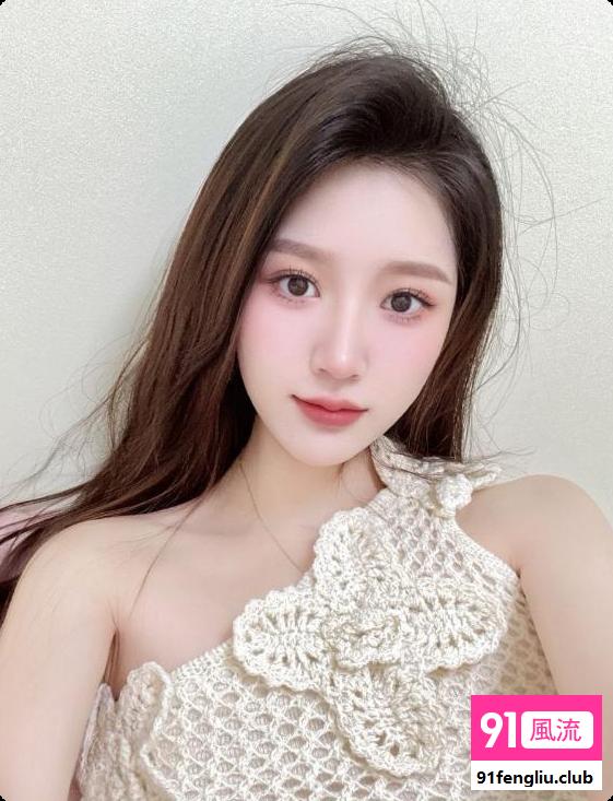性感妩媚白嫩悠悠